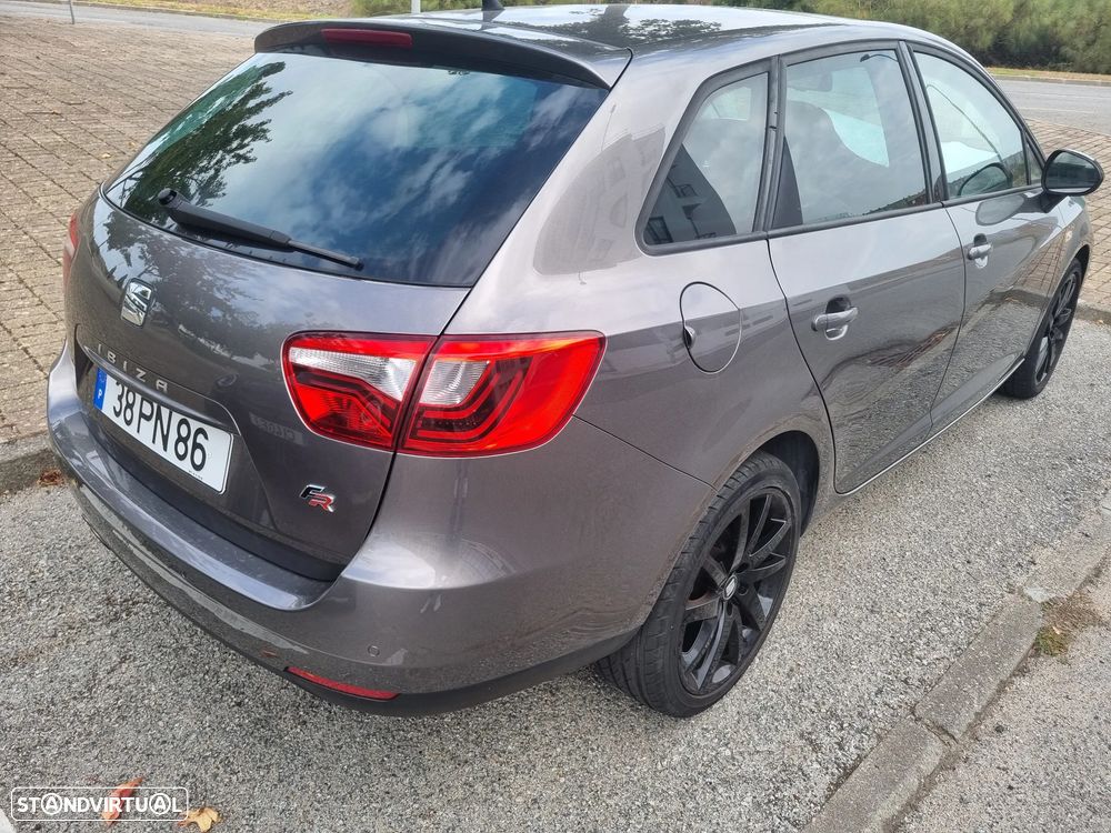 SEAT Ibiza ST 1.2 TSI FR 30 Anos DSG - 4