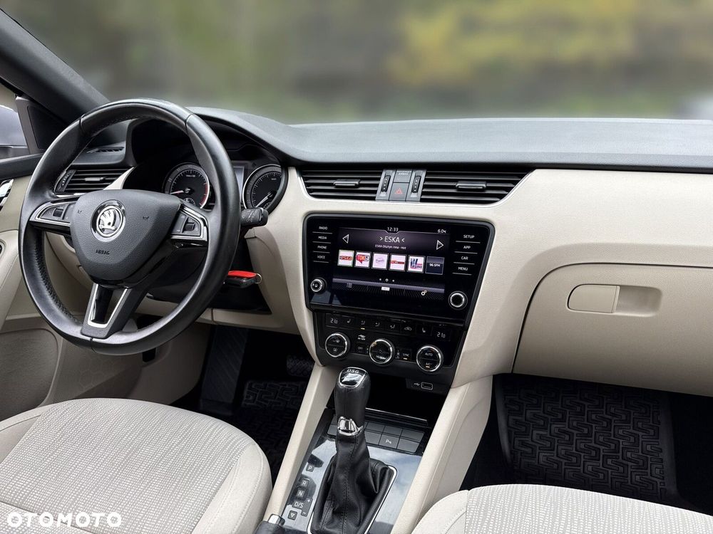 Skoda Octavia 1.5 TSI ACT Style DSG - 22