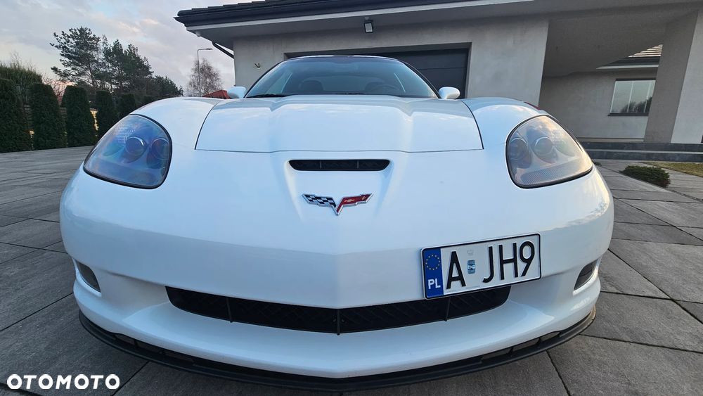 Chevrolet Corvette - 7