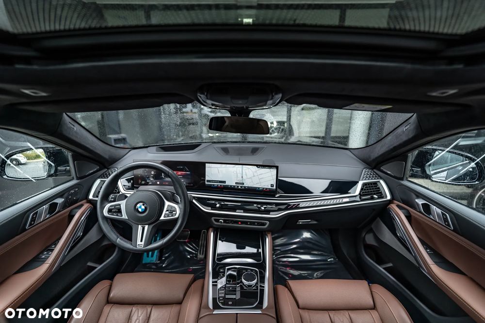 BMW X6 M60i xDrive - 29