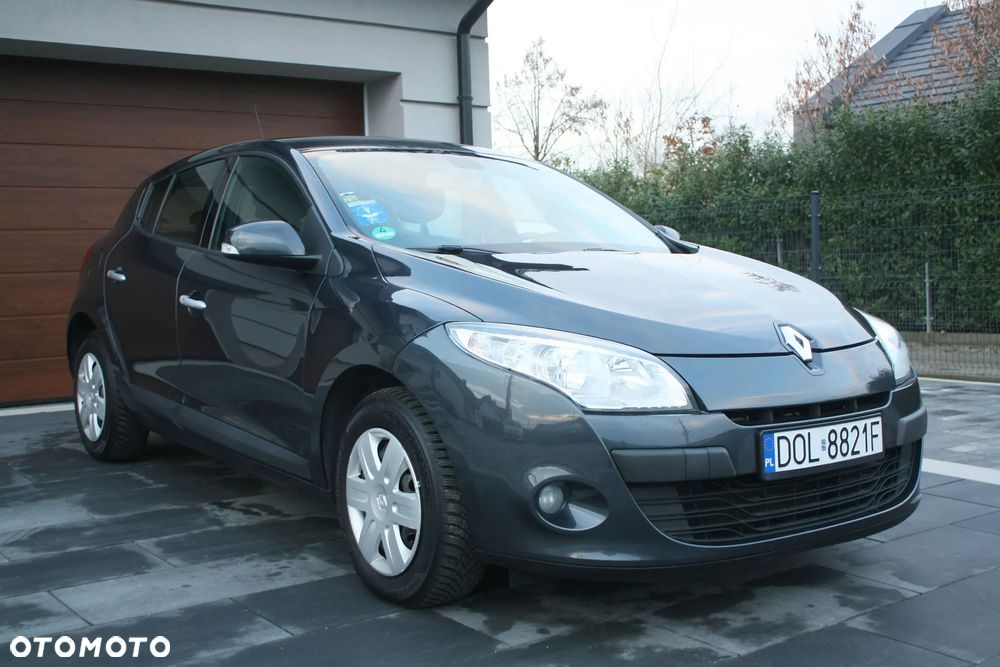 Renault Megane 1.6 16V Dynamique Euro5 - 4