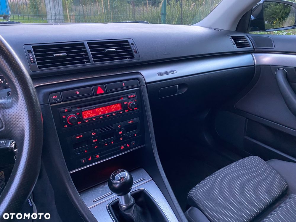 Audi A4 Avant - 15