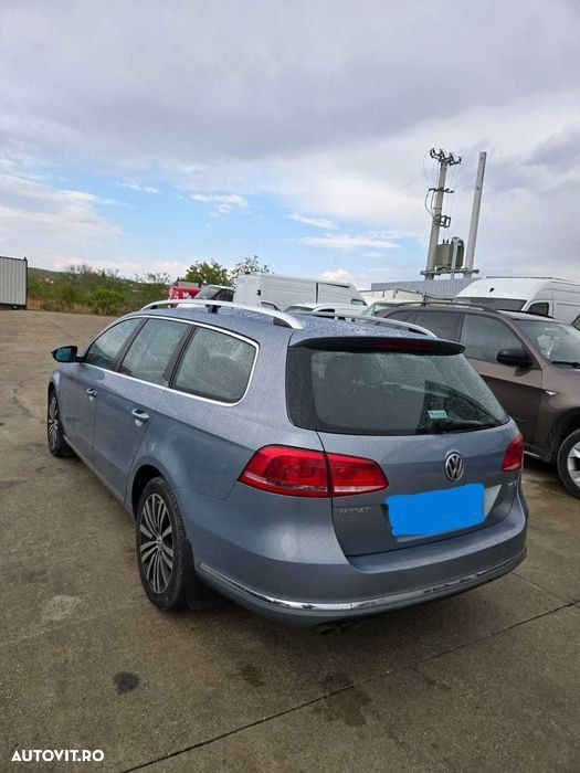 Dezmembrez Vw. Passat B7, 2012, 2.0 TDI, Gri - 3