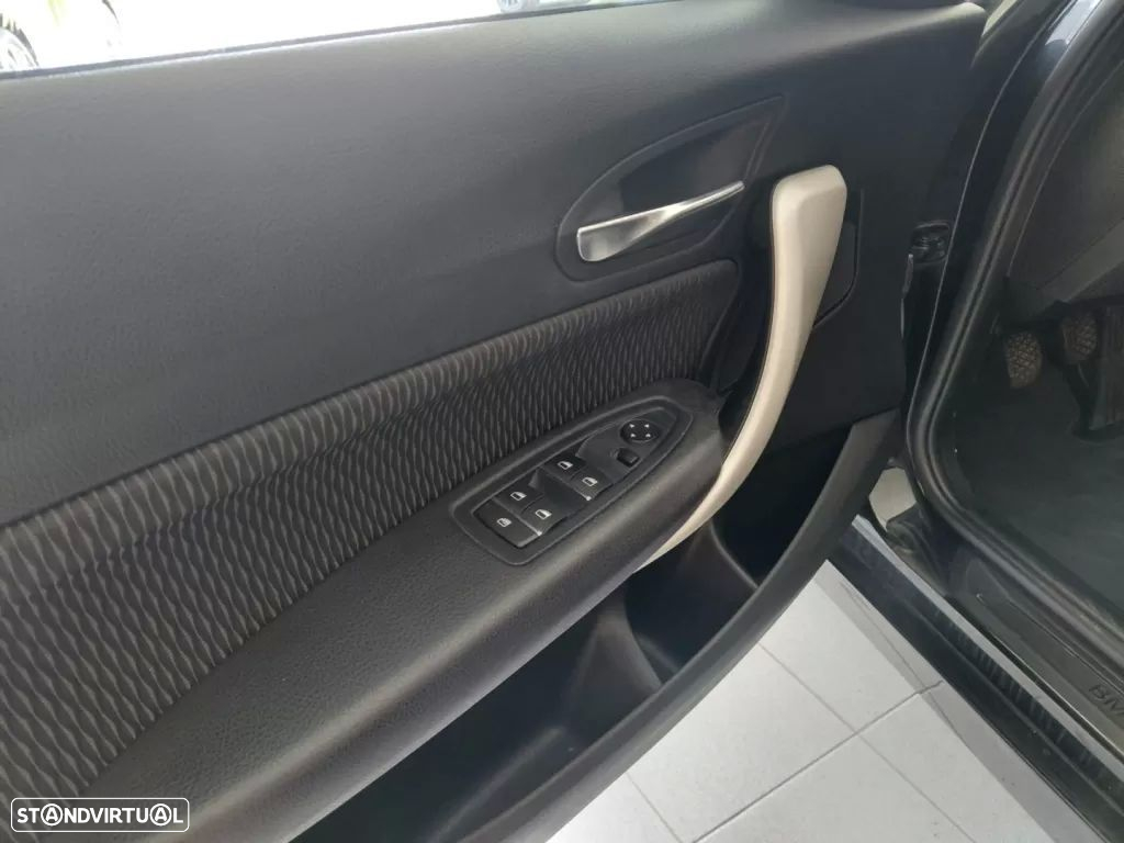 BMW 116 d Line Sport - 10