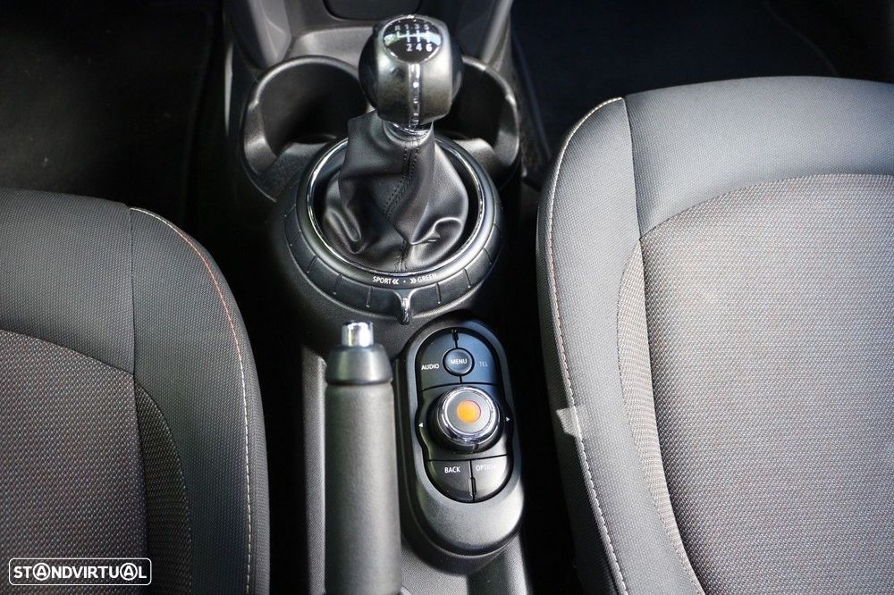 MINI 5 Portas One - 22