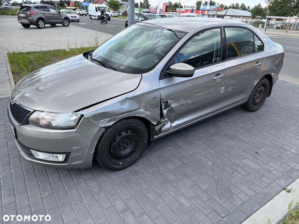 Skoda RAPID 1.2 TSI Ambition Max - 8