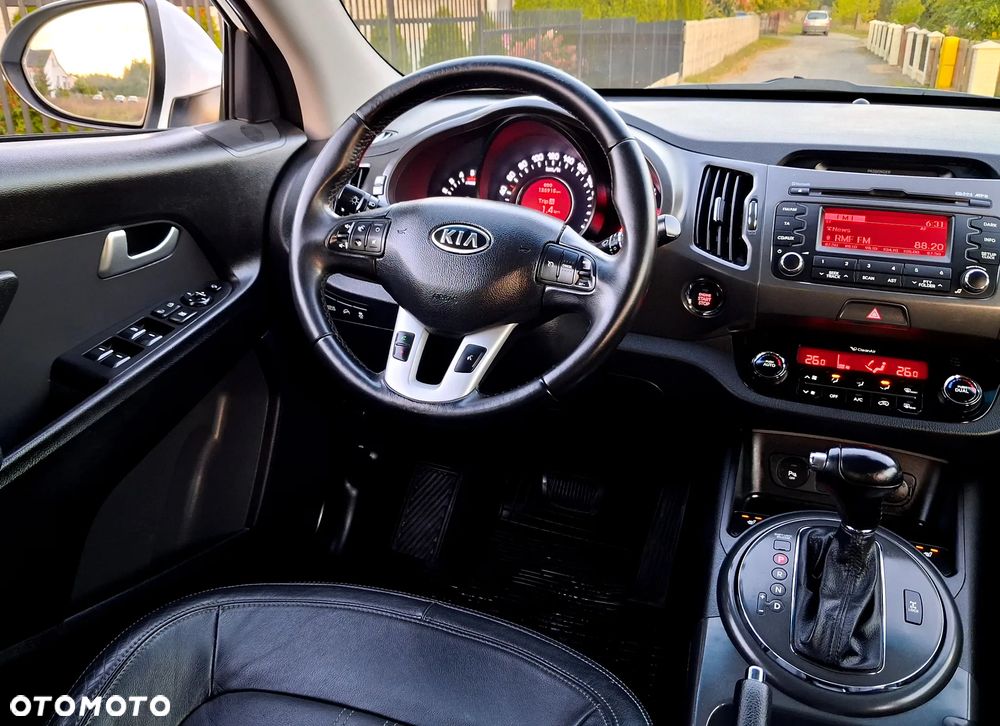 Kia Sportage 2.0 CRDI 4WD Automatik Dream-Team Edition - 20