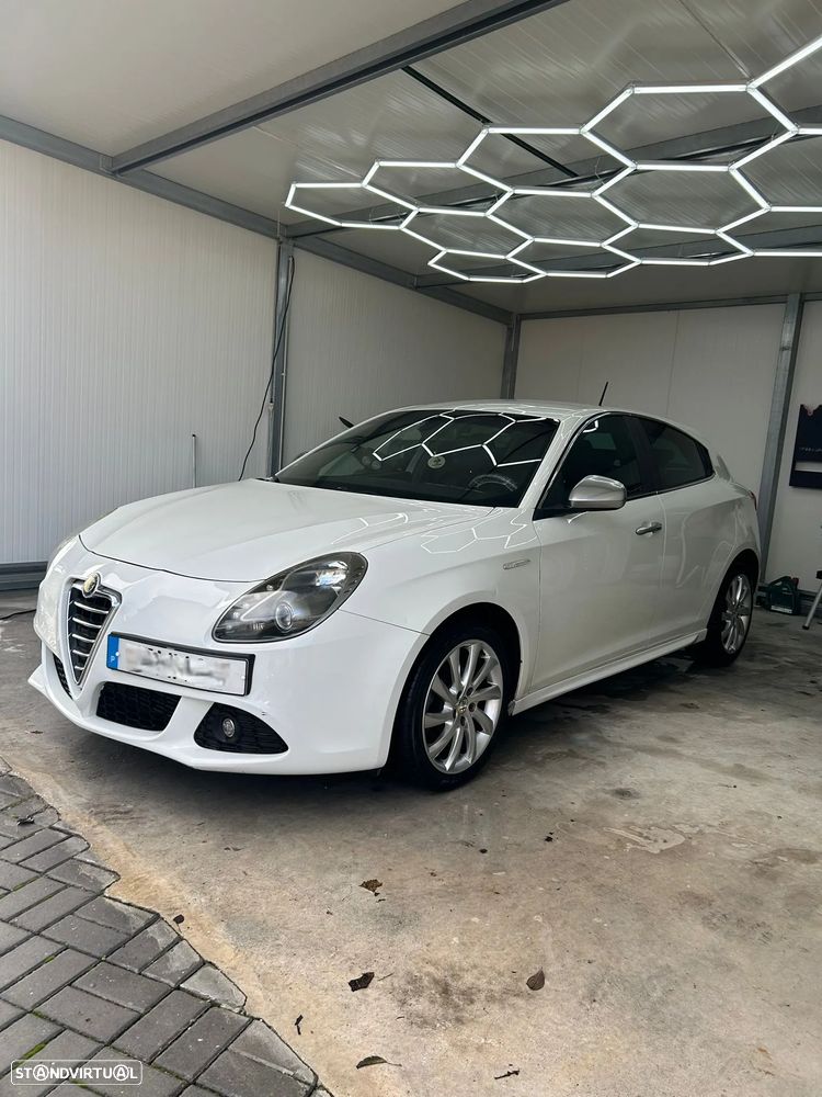 Alfa Romeo Giulietta 1.6 JTDM Distinctive - 6