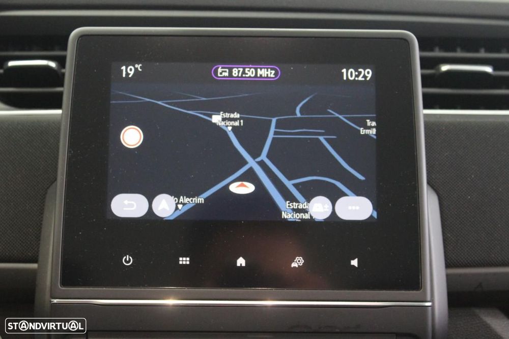 Renault Zoe (c/ Bateria) Z.E. 50 LIFE - 19