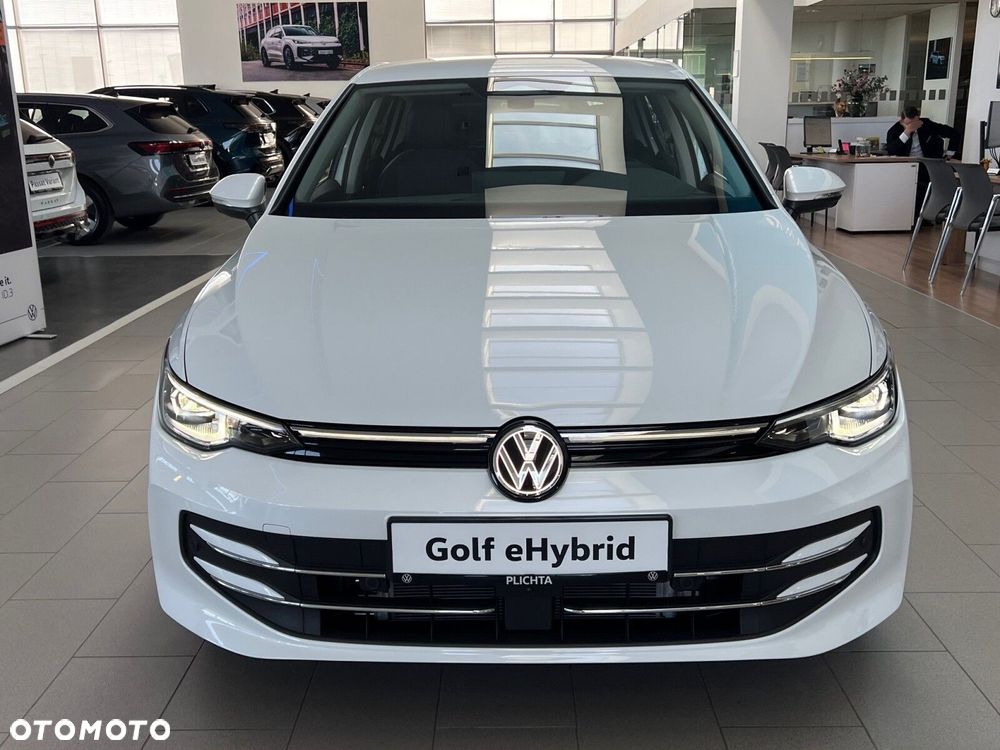 Volkswagen Golf - 3