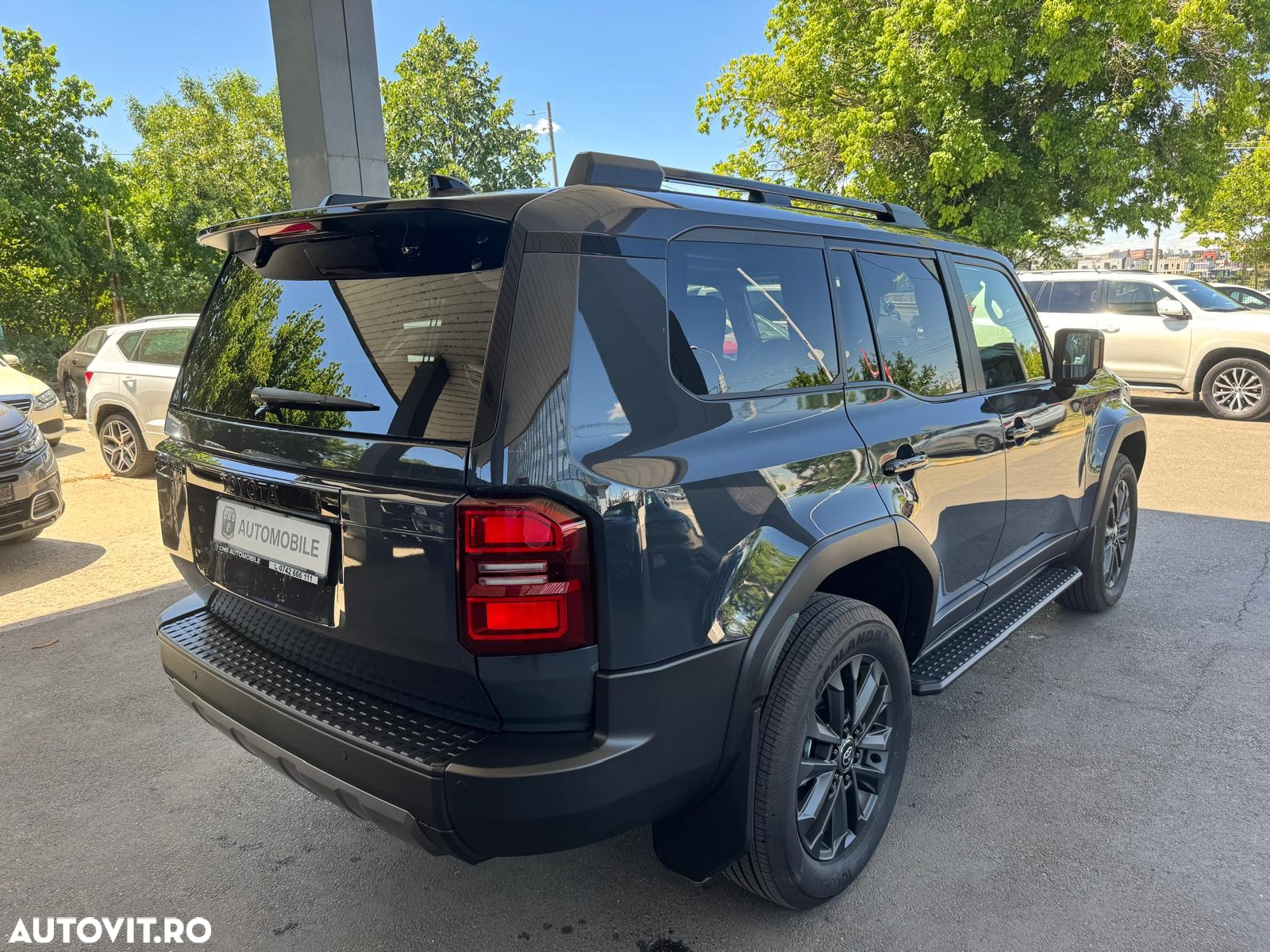 Toyota Land Cruiser 250 2.8l D-4D 204 CP A/T 7 locuri Luxury - 7