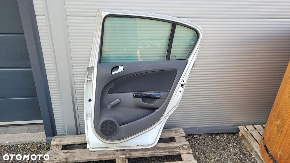 Opel Corsa D Drzwi prawy tyl - 6
