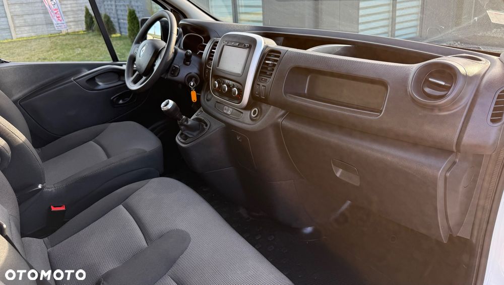 Renault Trafic L1H1, 2.0dci, klima,tempomat, navi, sensory, czujniki pdc - 9