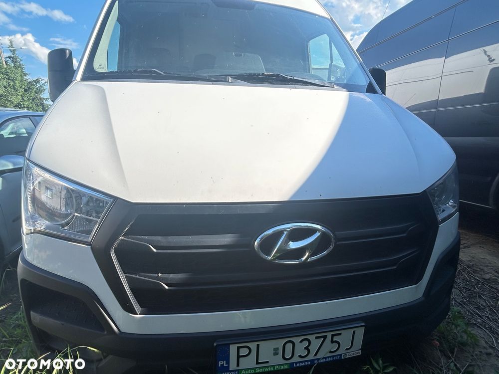 Hyundai H350 - 7