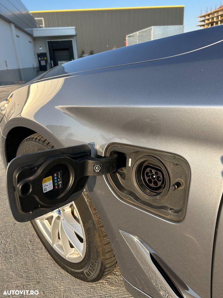 BMW Seria 5 520e AT PHEV - 16