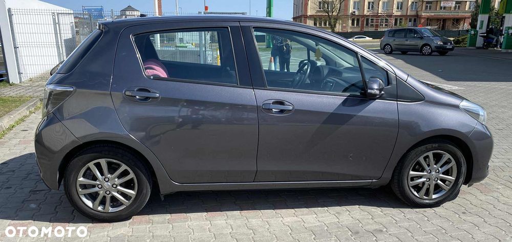 Toyota Yaris 1.33 VVT-i Life - 4