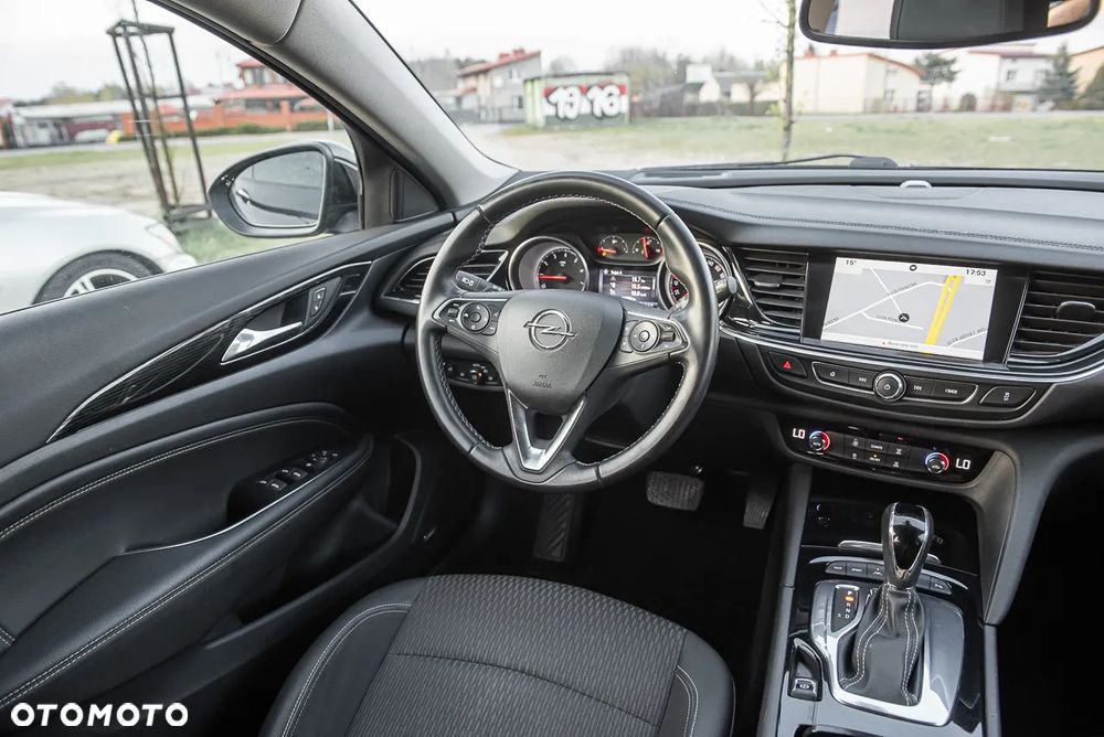 Opel Insignia 2.0 T 4x4 Exclusive S&S - 26