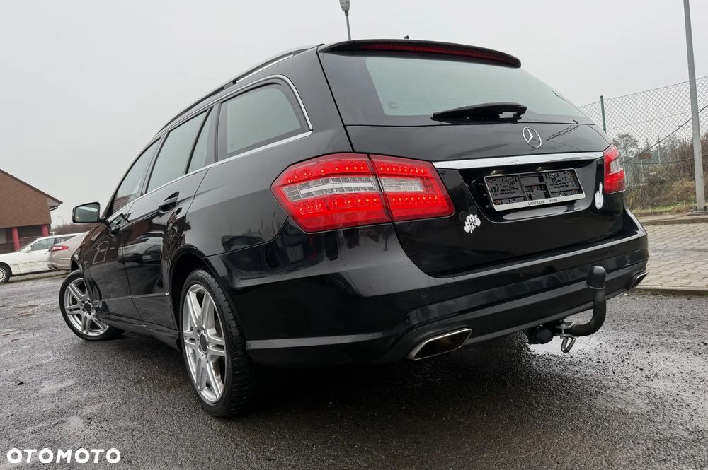 Mercedes-Benz Klasa E 350 4Matic 7G-TRONIC - 7