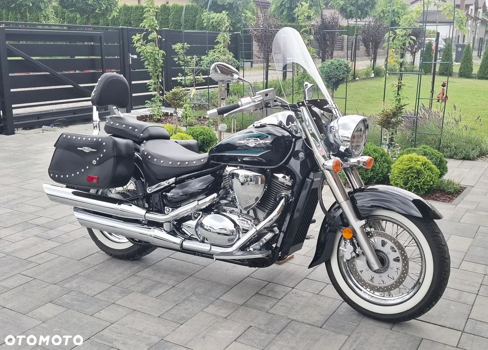 Suzuki VL 800 Volusia - Boulevard C50 - 1