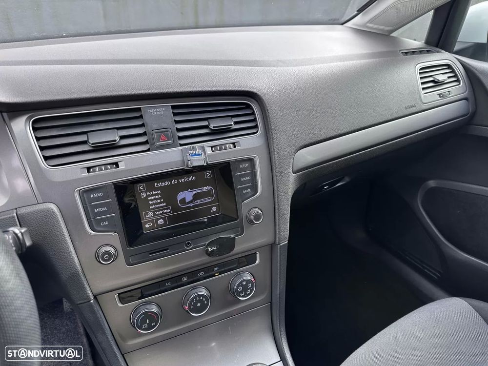 VW Golf Variant 1.6 TDi Highline - 33