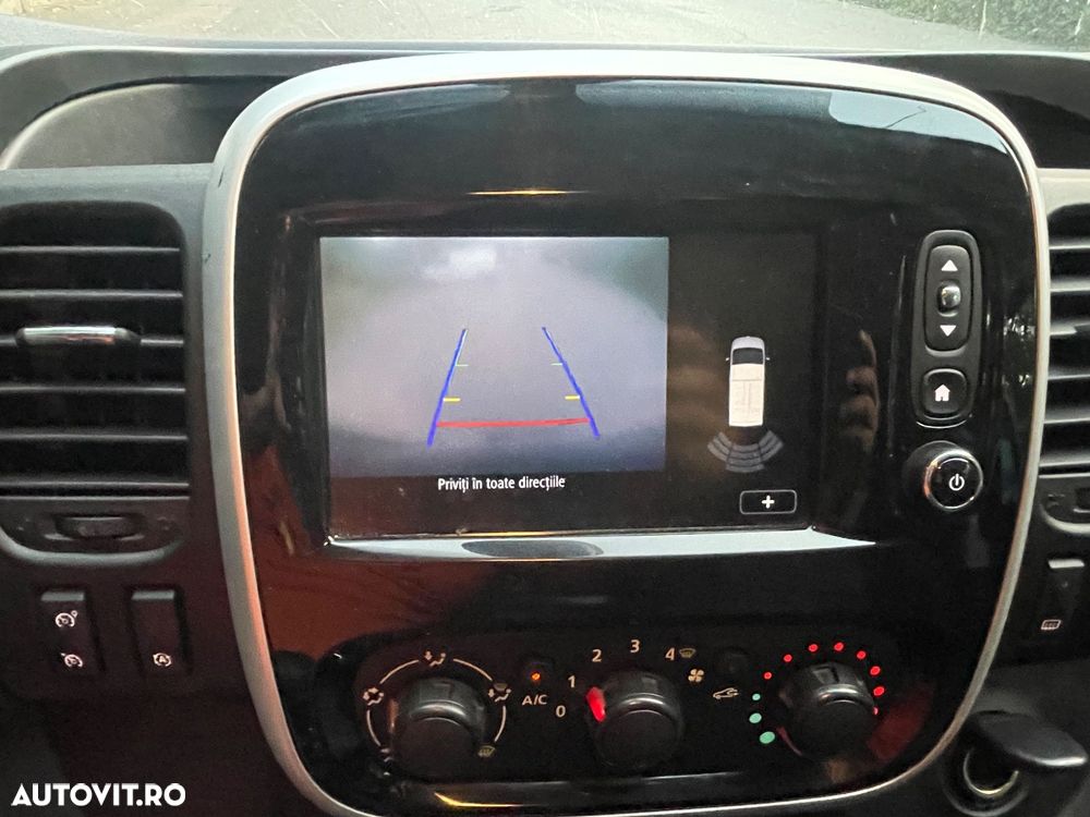 Opel Vivaro - 23