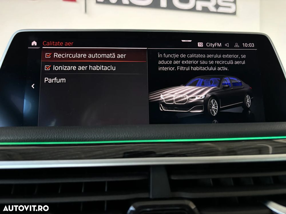 BMW Seria 7 730d xDrive - 33