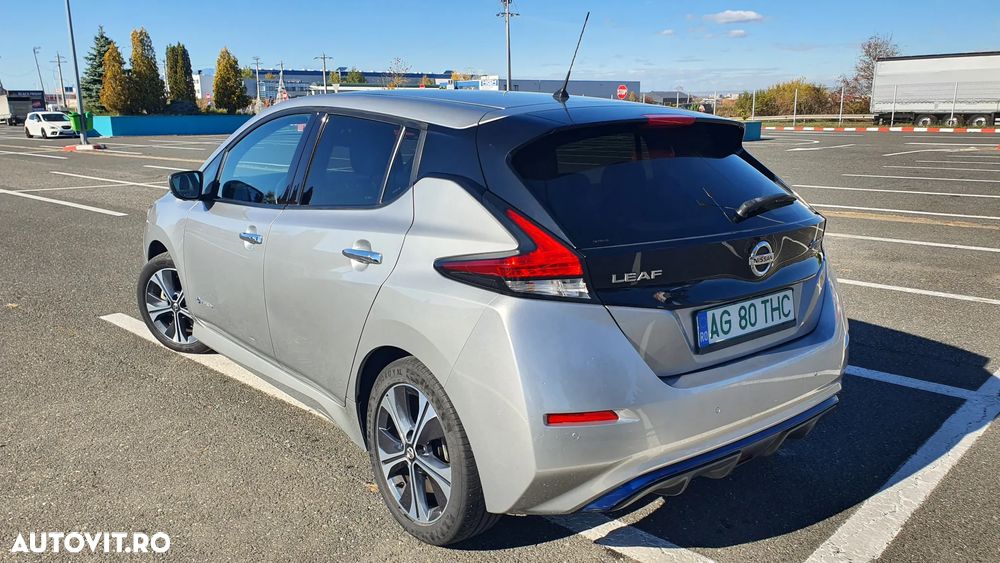 Nissan LEAF - 6