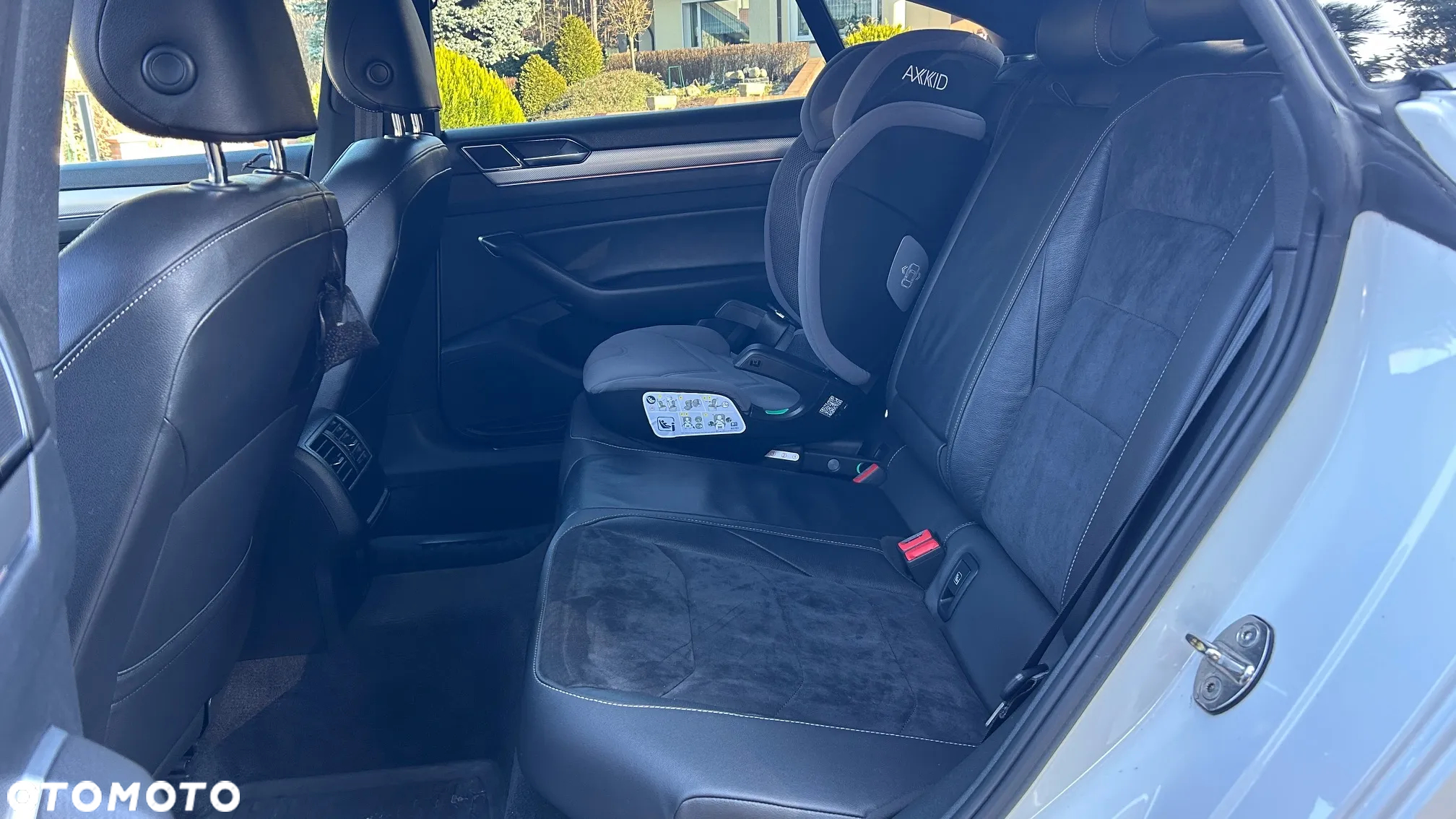 Volkswagen Arteon 2.0 TSI R-Line DSG - 27