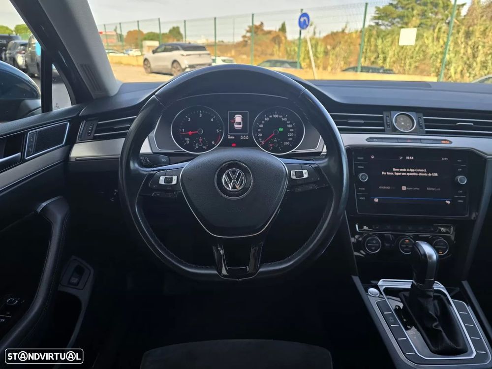 VW Passat 1.6 TDI Confortline DSG - 10