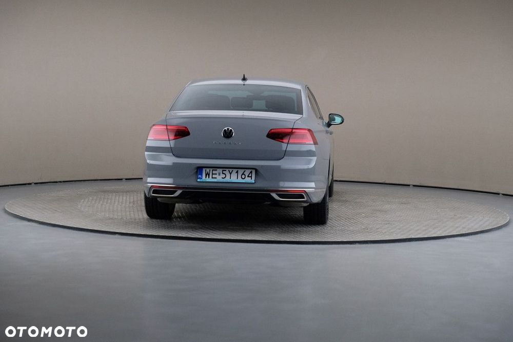 Volkswagen Passat 2.0 TSI Elegance DSG - 5
