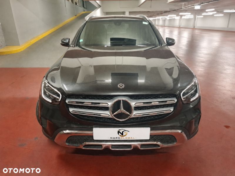 Mercedes-Benz GLC 300 e 4Matic 9G-TRONIC Exclusive - 2