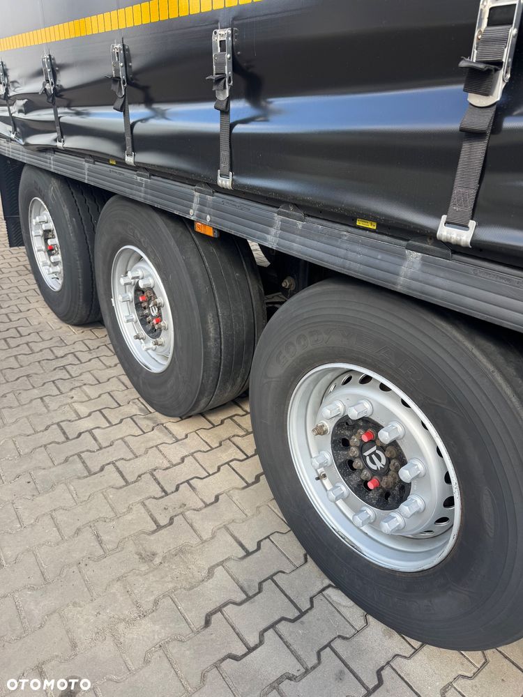 Krone 2023 firanka standard - 2