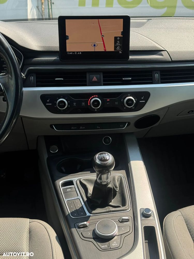 Audi A4 Avant 2.0 TDI ultra - 35