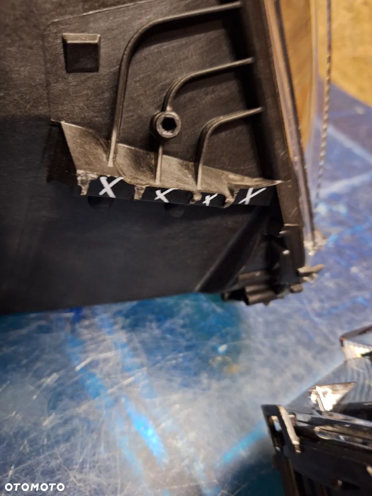 Lampa prawa lewa przednia opel Vivaro III lift 24 r - 11