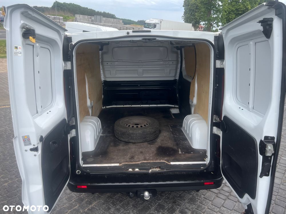 Renault Trafic - 15