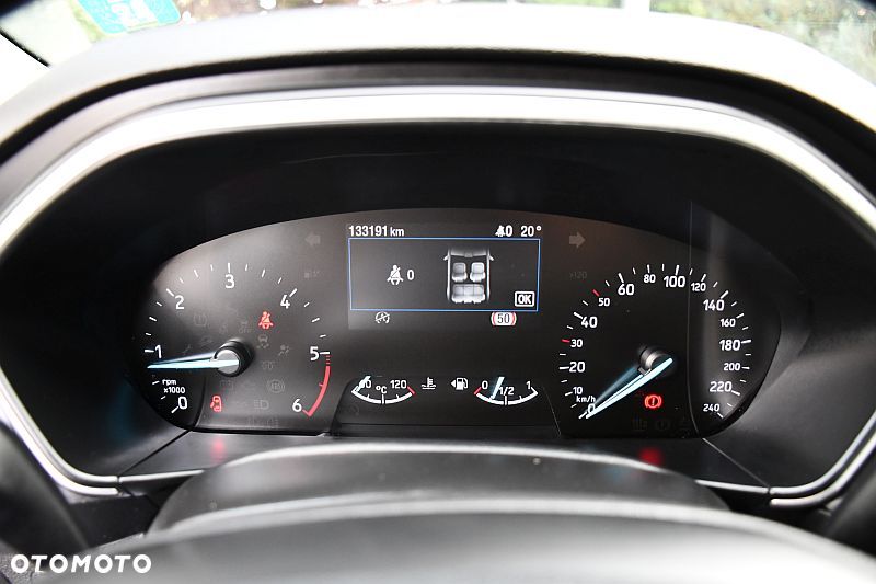 Ford Focus 1.5 EcoBlue Start-Stopp-System TITANIUM DESIGN - 34