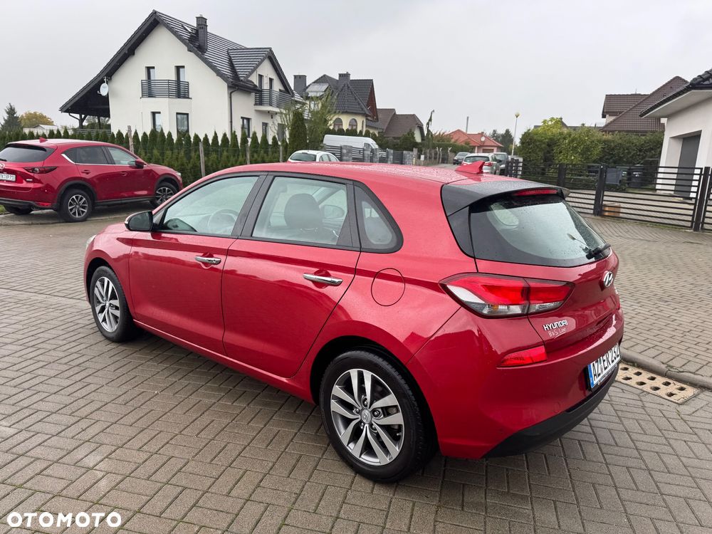 Hyundai i30 1.4 T-GDI Fastback Premium - 11