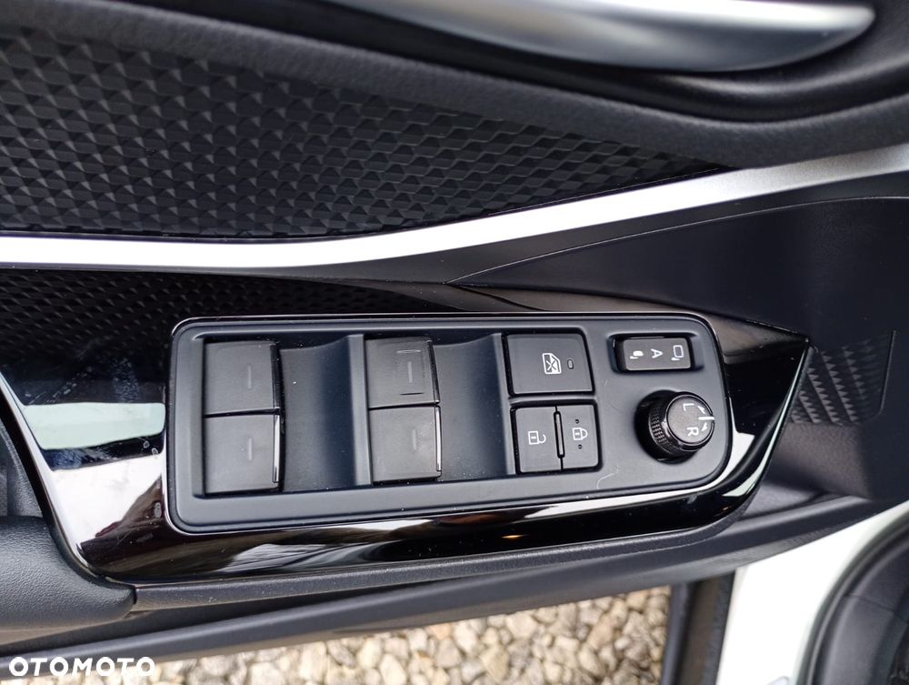 Toyota C-HR 2.0 Hybrid GR Sport - 26