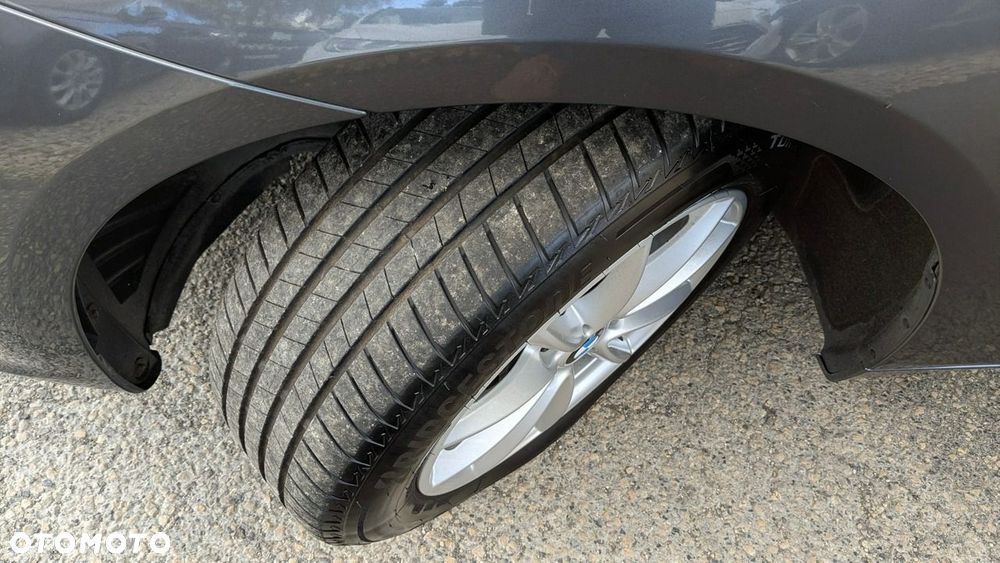 BMW Seria 2 216d Advantage - 36