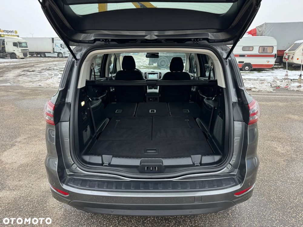 Ford S-Max 1.5 EcoBoost Titanium - 35