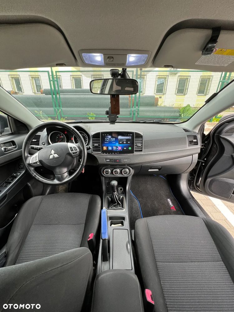 Mitsubishi Lancer 1.6 Intense - 25