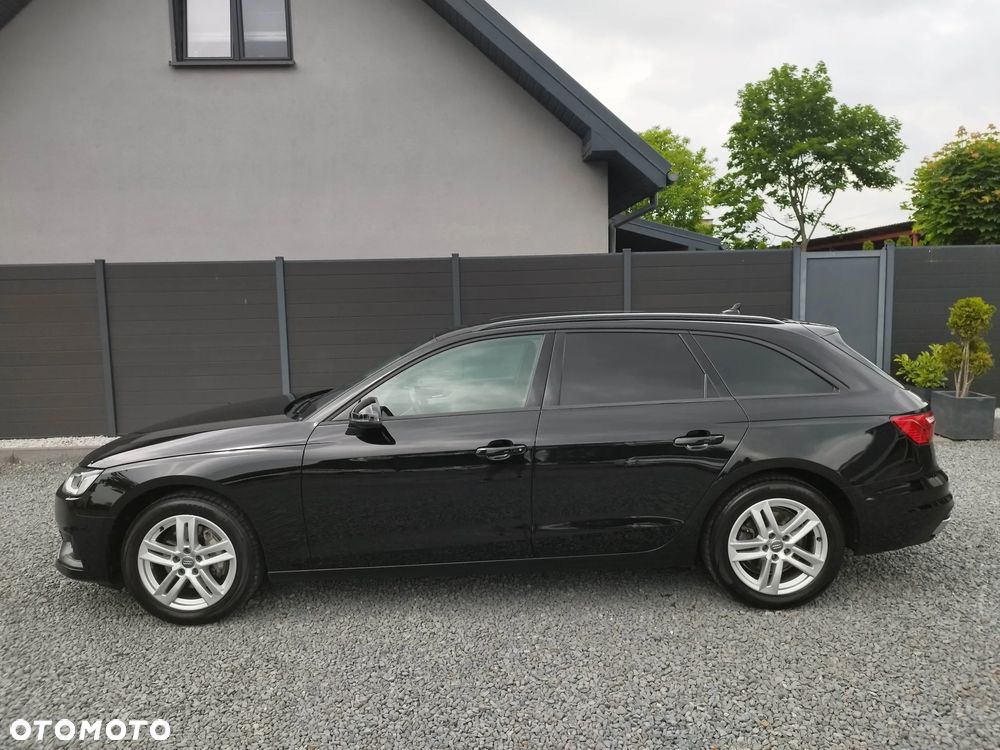 Audi A4 Avant 40 TDI S tronic - 4