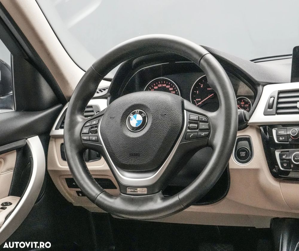 BMW Seria 3 330e iPerformance AT Luxury Line Purity - 18