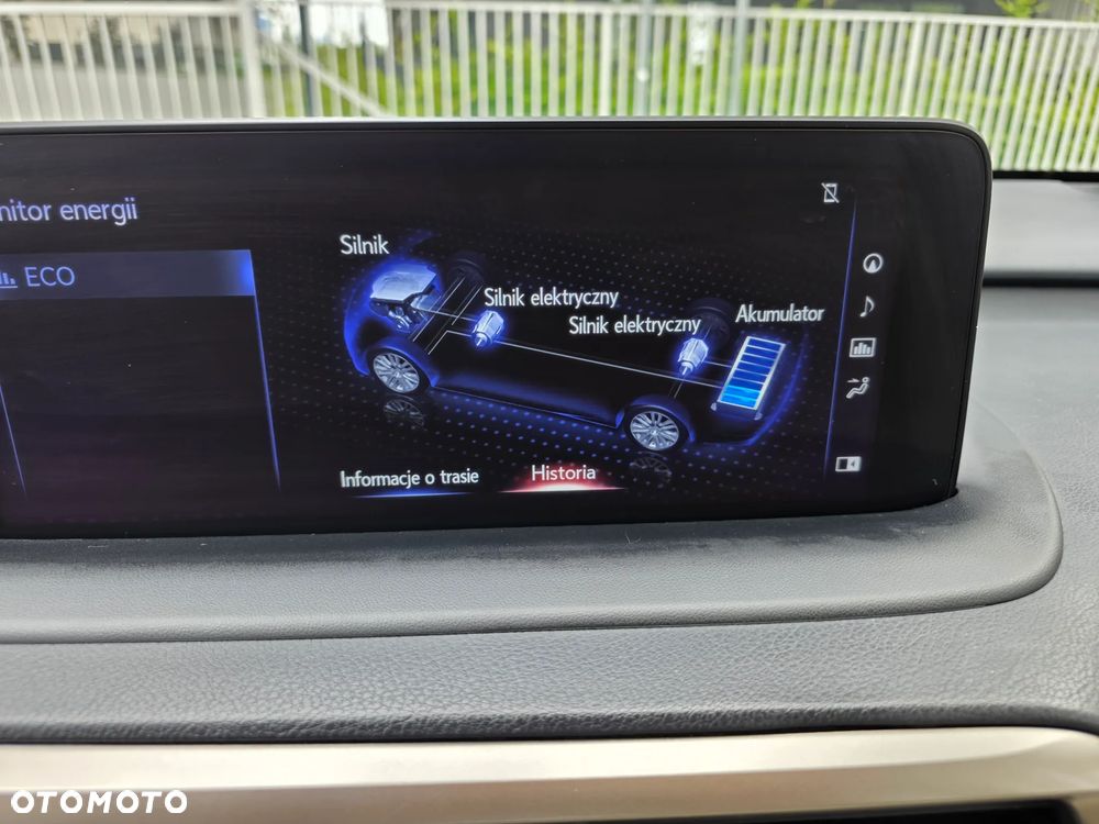Lexus RX 450h Prestige - 17