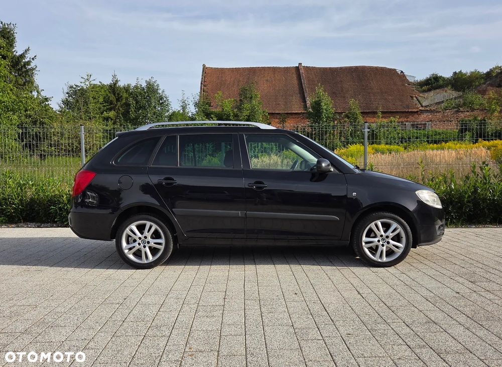 Skoda Fabia 1.6 16V STYLE Edition - 5