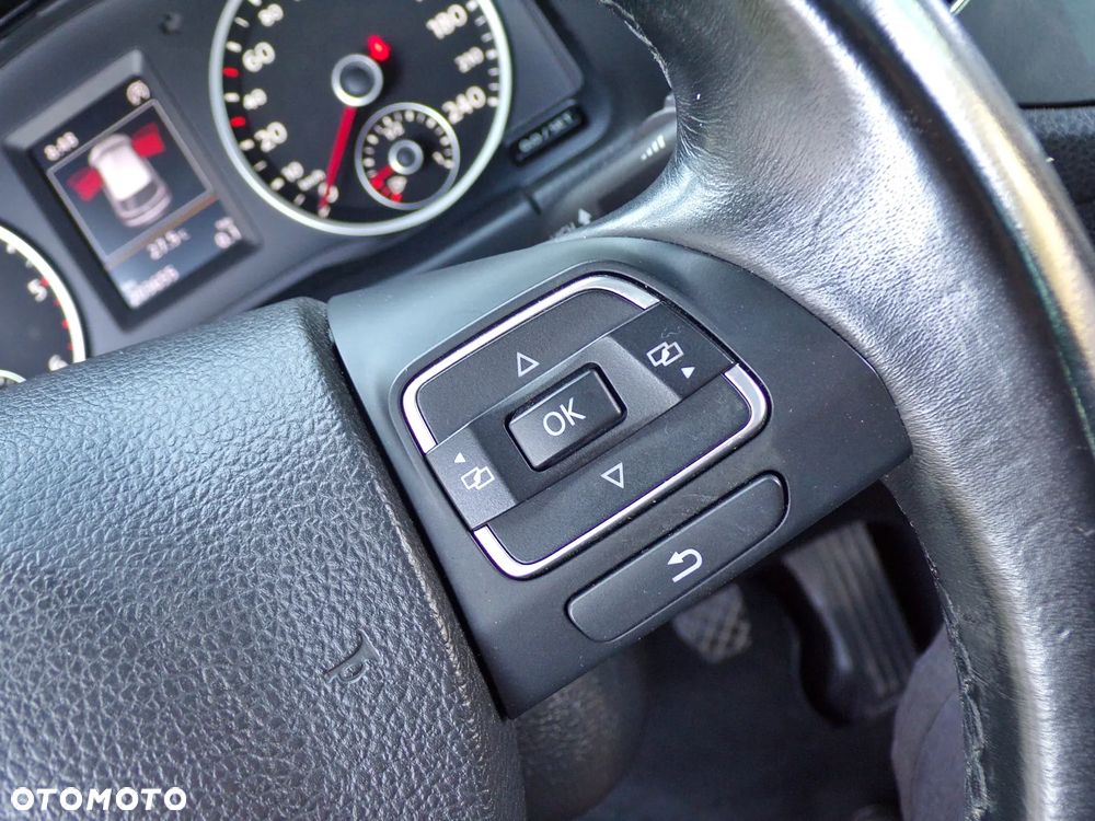Volkswagen Tiguan 2.0 TDI DPF 4Motion BlueMotion Technology Exclusive - 19