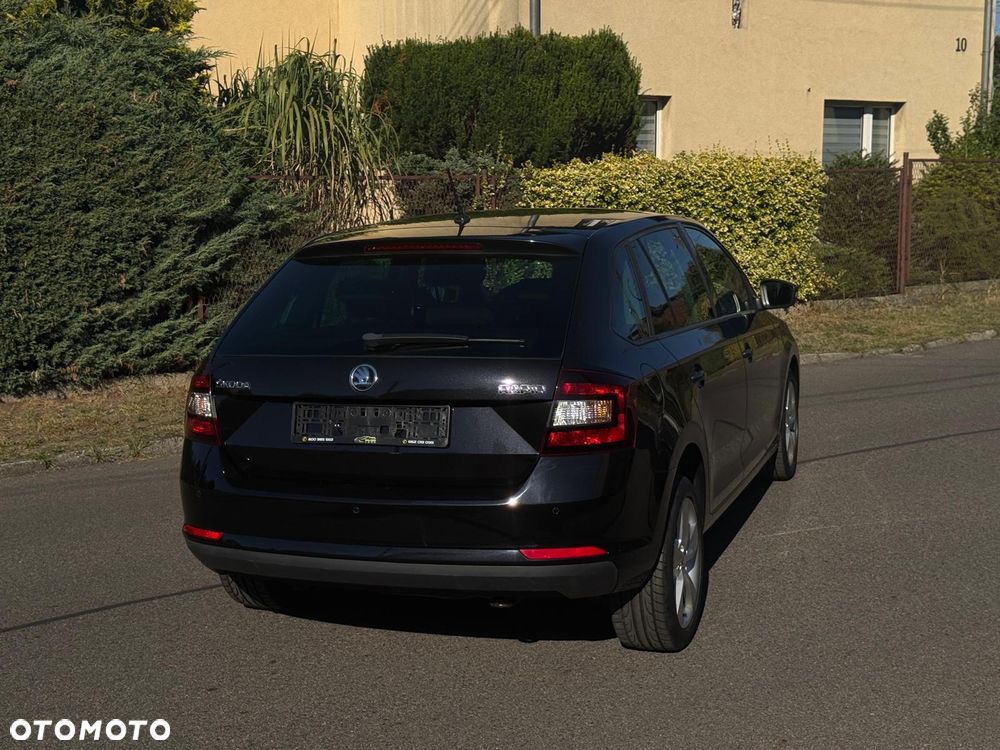 Skoda RAPID Spb 1.0 TSI Drive - 9