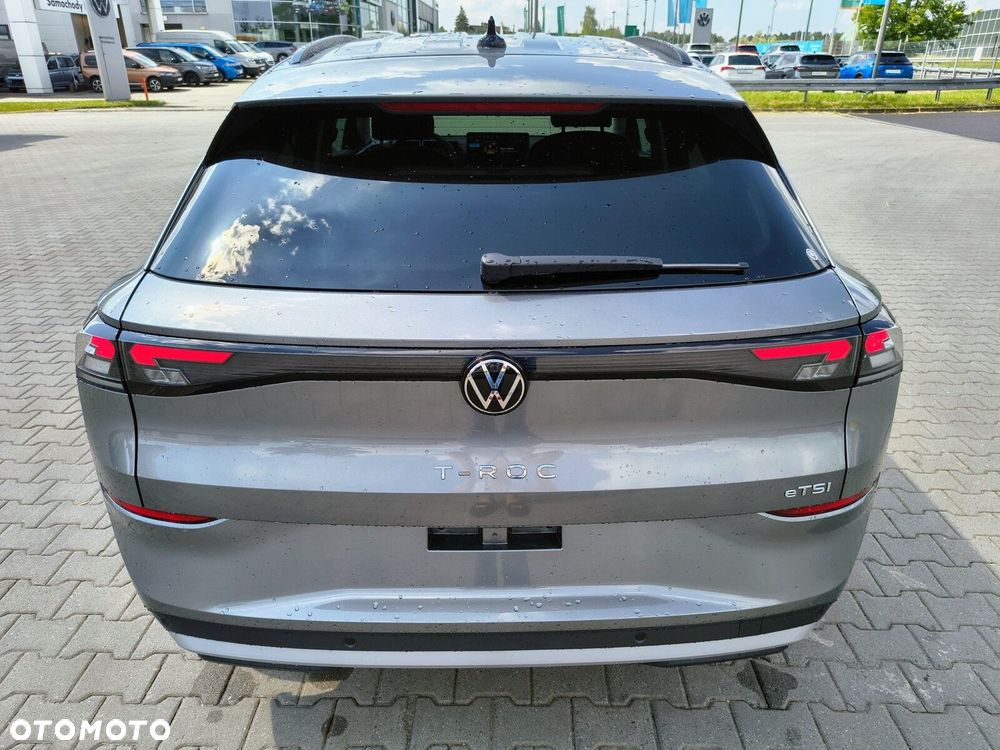 Volkswagen T-Roc 1.5 eTSI Life DSG - 8