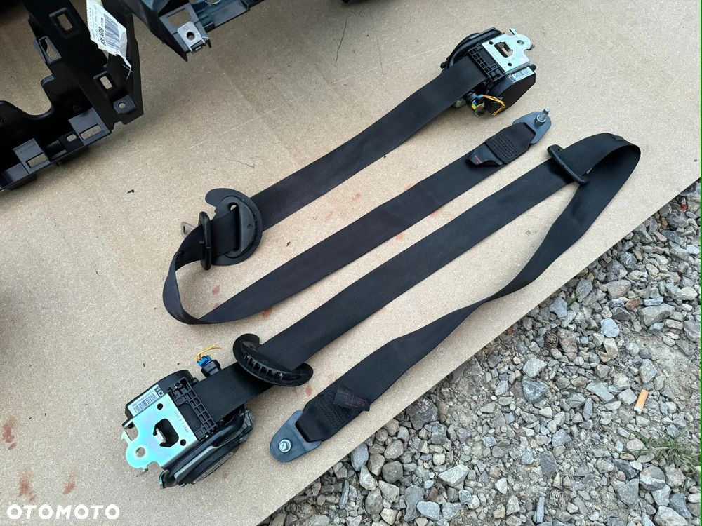 DESKA KONSOLA KOKPIT PODUSZKA PASY PEUGEOT 508 - 12