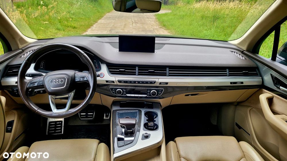 Audi SQ7 - 24